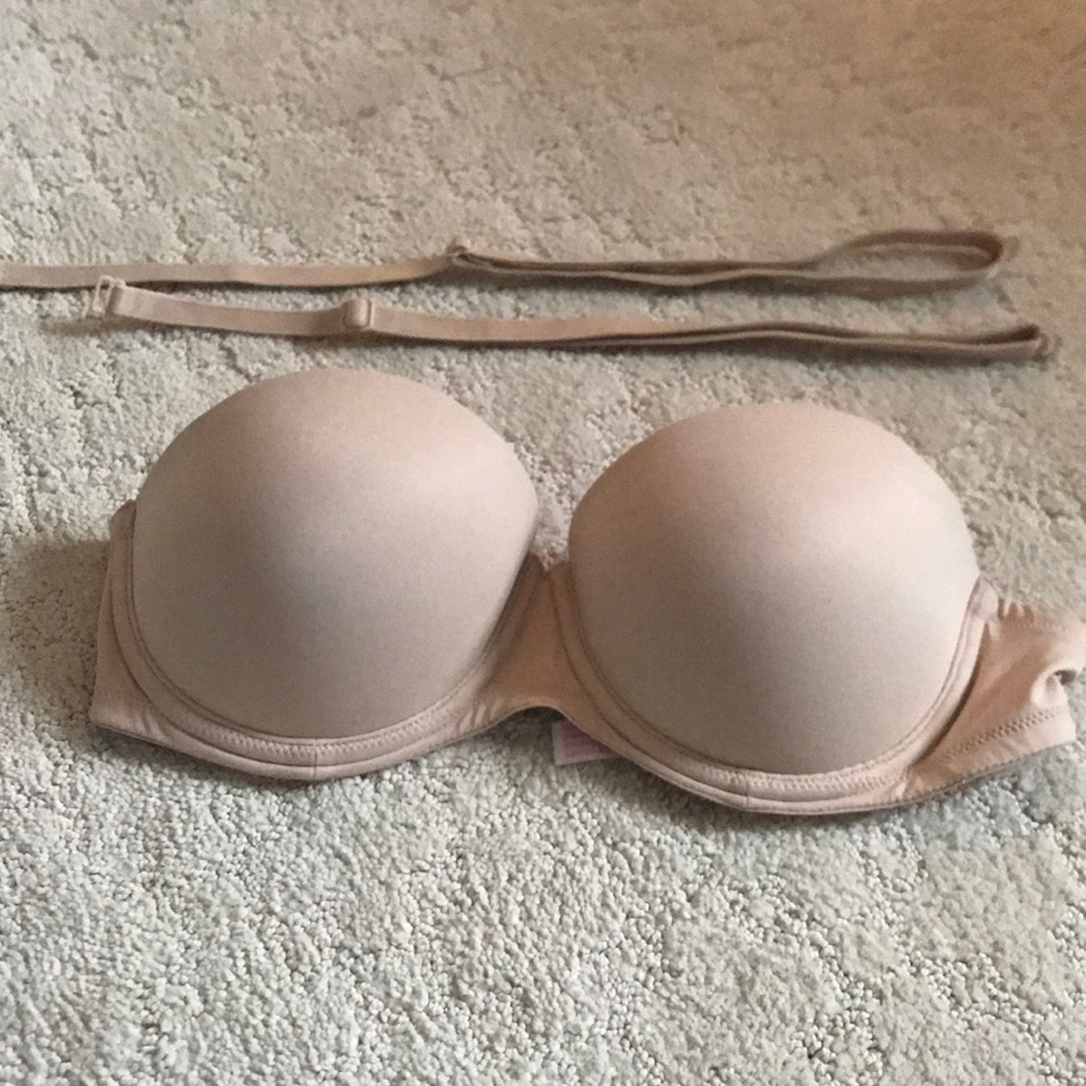 VS Pink Multi-Way push up bra w/ removable straps
